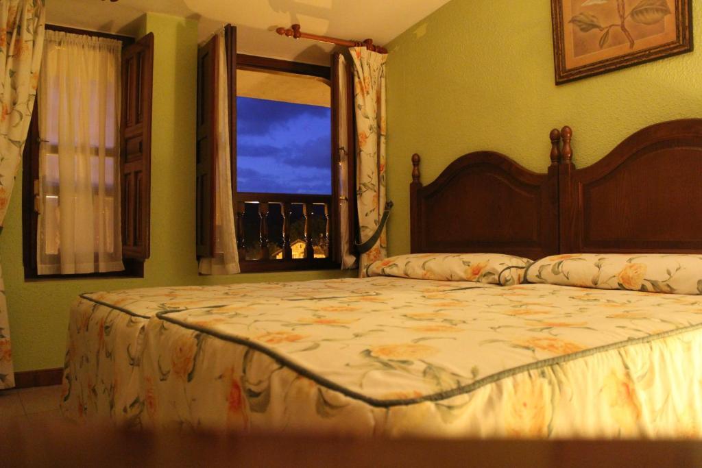 Nueve Valles Barcenaciones Bilik gambar